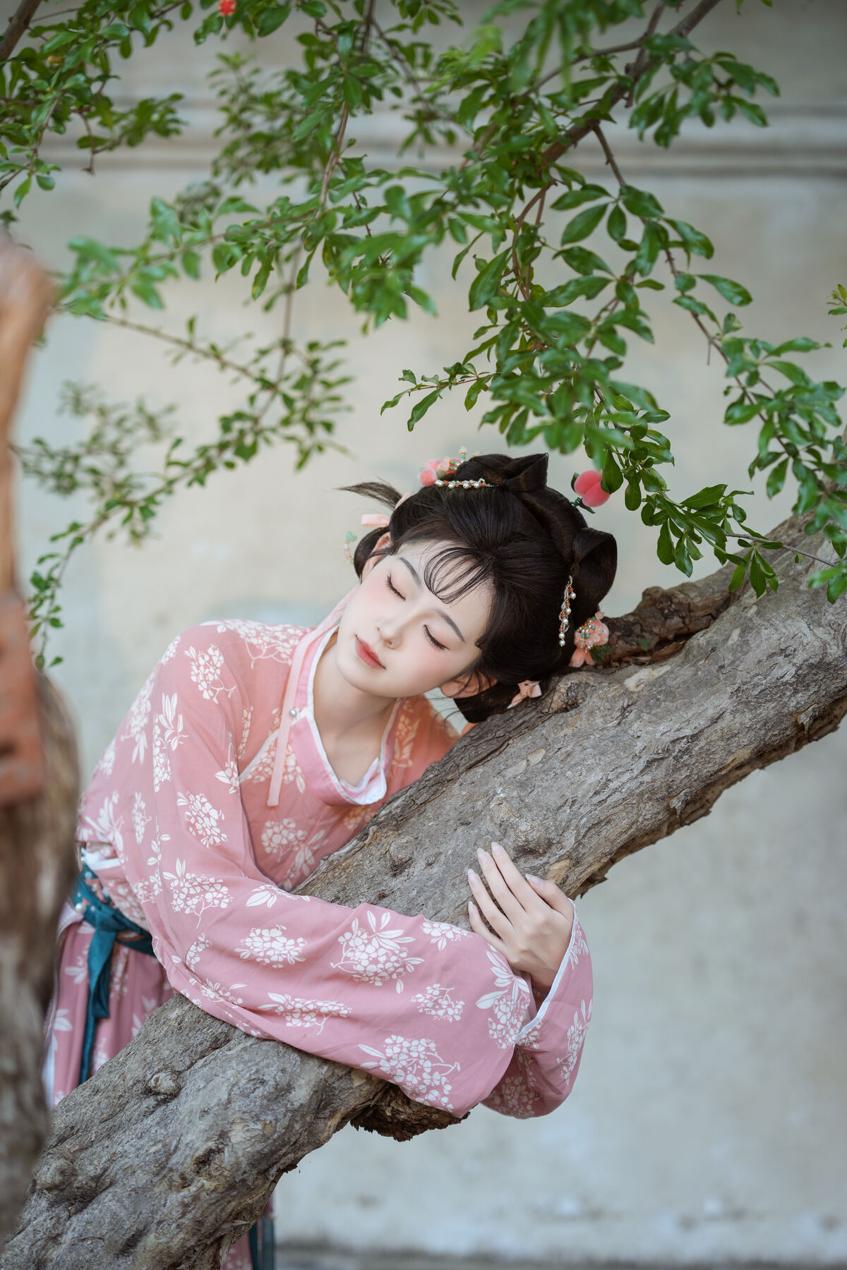 YiTuYu艺图语 Vol.10251 Tian Xin Ya Ya