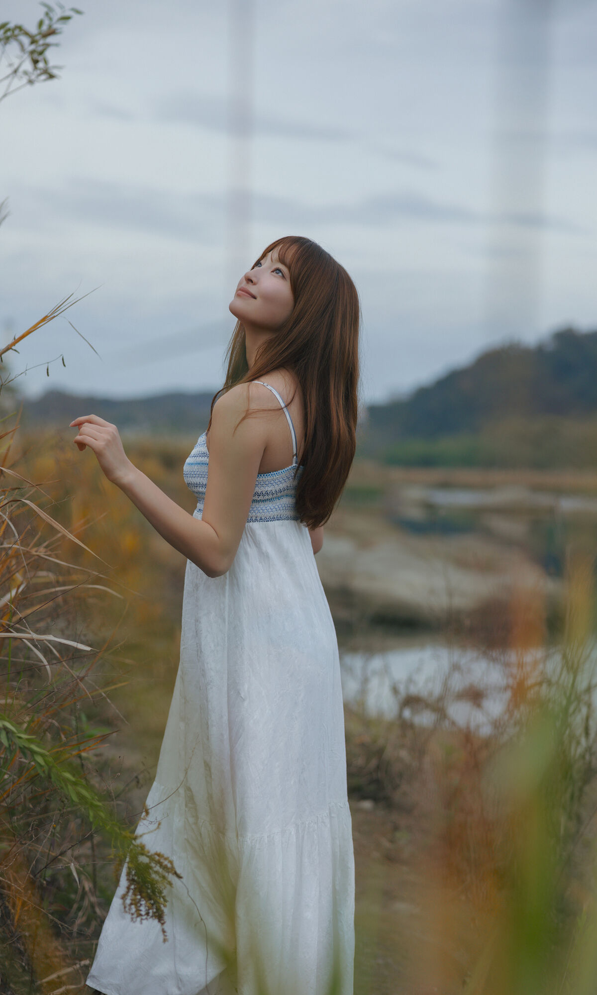 Natsuki Satonaka 里仲菜月 - Happiness Is This しあわせって こういうこと