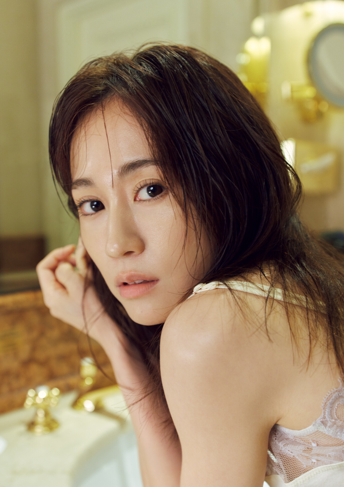 [Photobook] Maeda Atsuko (ex-AKB48) 6th Photobook 前田敦子写真集 - Beste