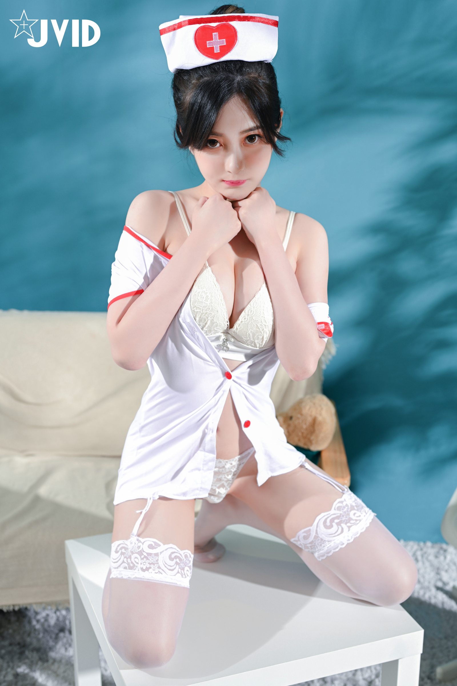 [JVID] 璃奈醬 – 打完疫苗是不是發燒酸痛痛？小護士璃奈醬全心陪伴照顧你!還沒輪到打疫苗超幹？沒關係璃奈醬腳開開給你在神鮑裡注入白色汁液