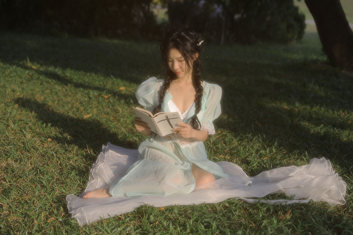 YiTuYu艺图语 Vol.10380 Ye Sheng Mo Te Yuan Zi