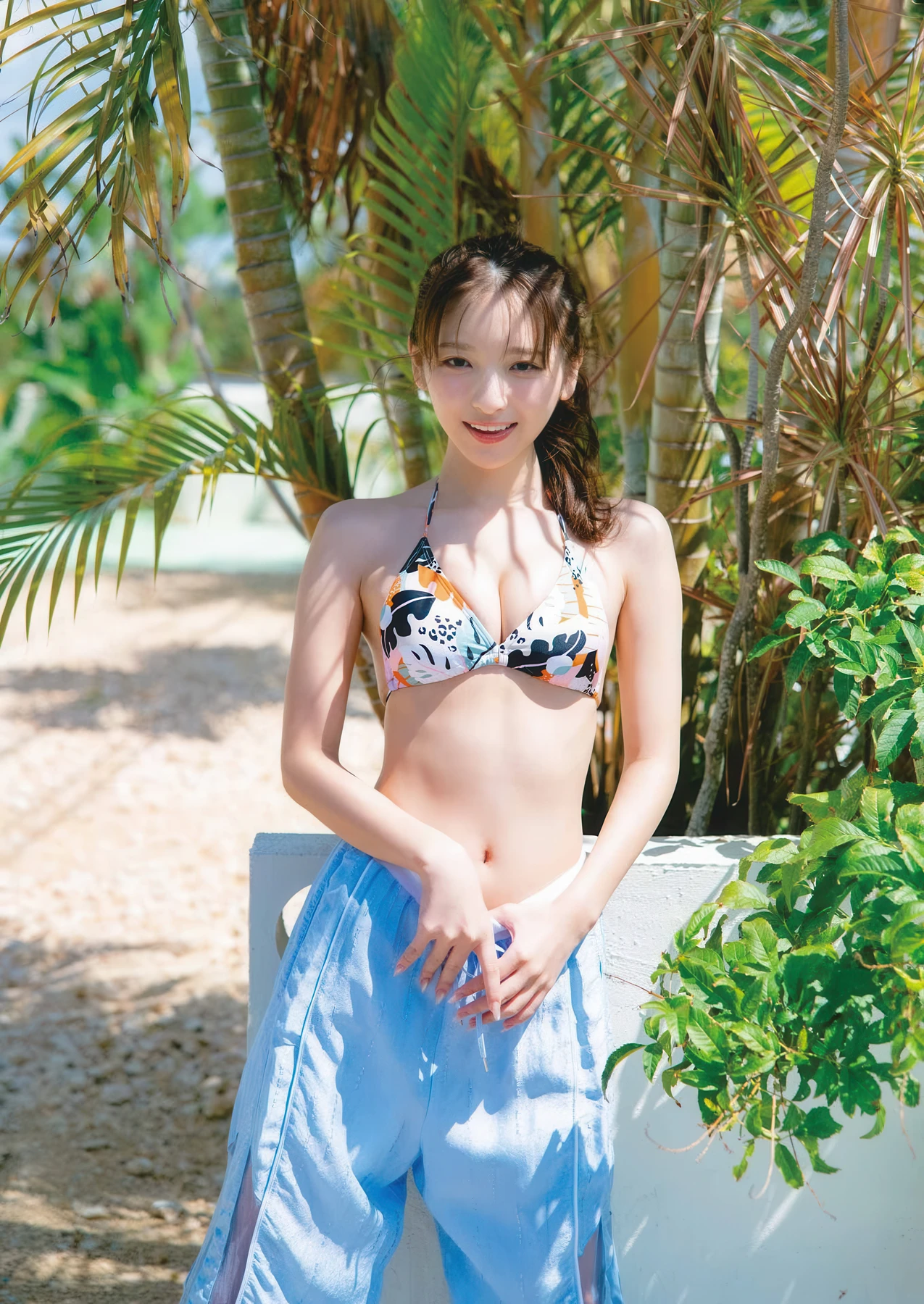 Runa Ichinose 一ノ瀬瑠菜, Ami Honami 穂波あみ, Young Gangan 2026 No.11 (ヤングガンガン 2026年11号)
