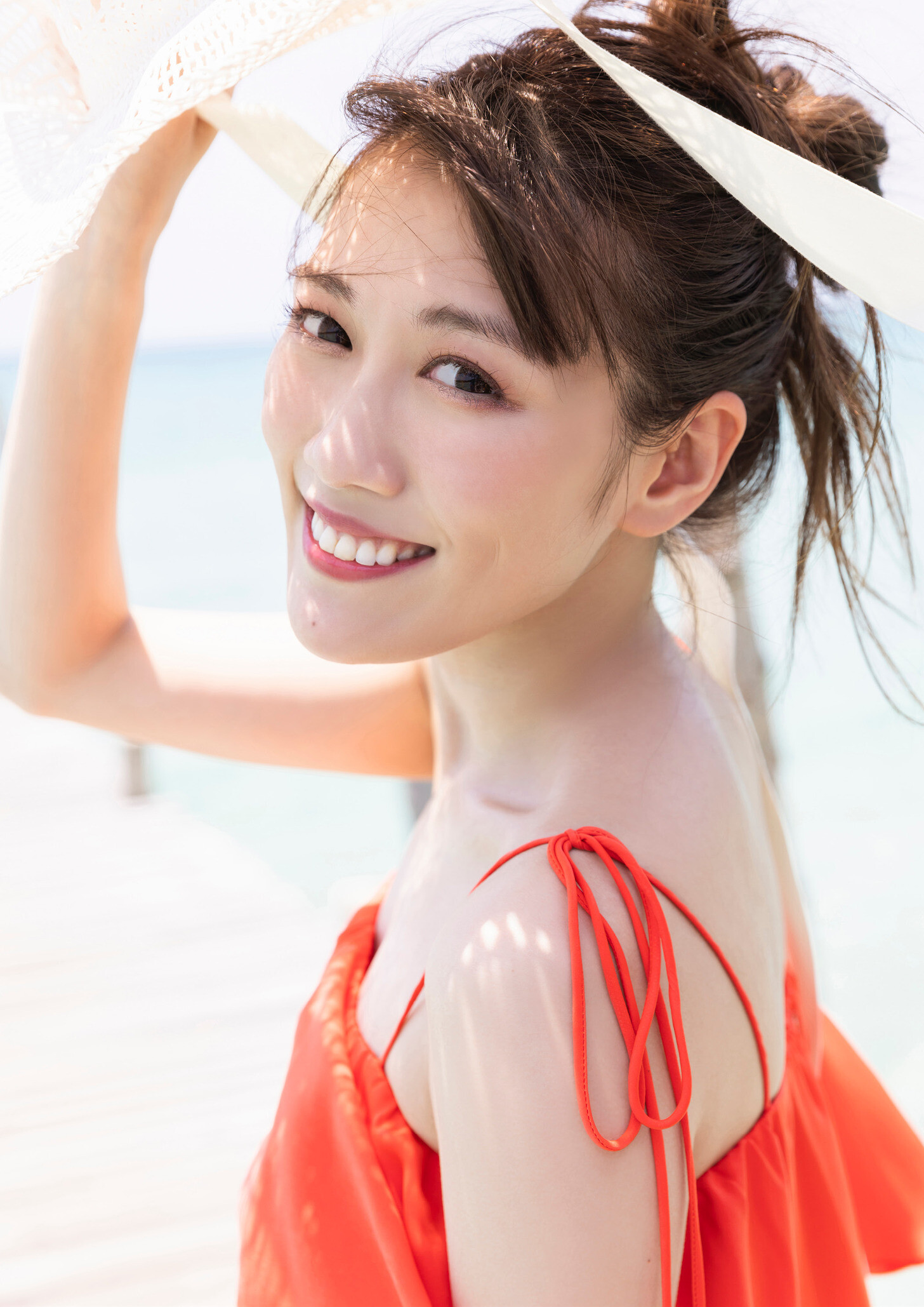 [Photobook] 2023.08.29 高城れに1st写真集「9‑Kaw‑Another Edition」