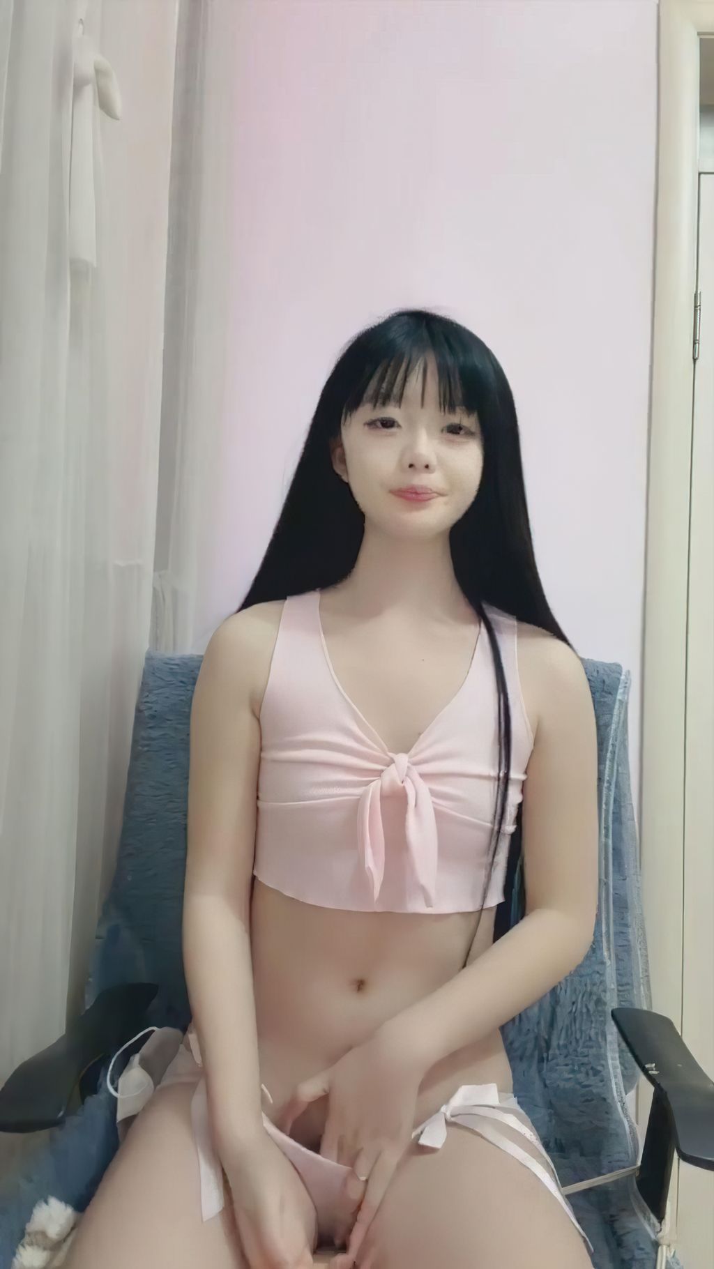 06小兔牙： 可爱小学妹 稚嫩羞涩