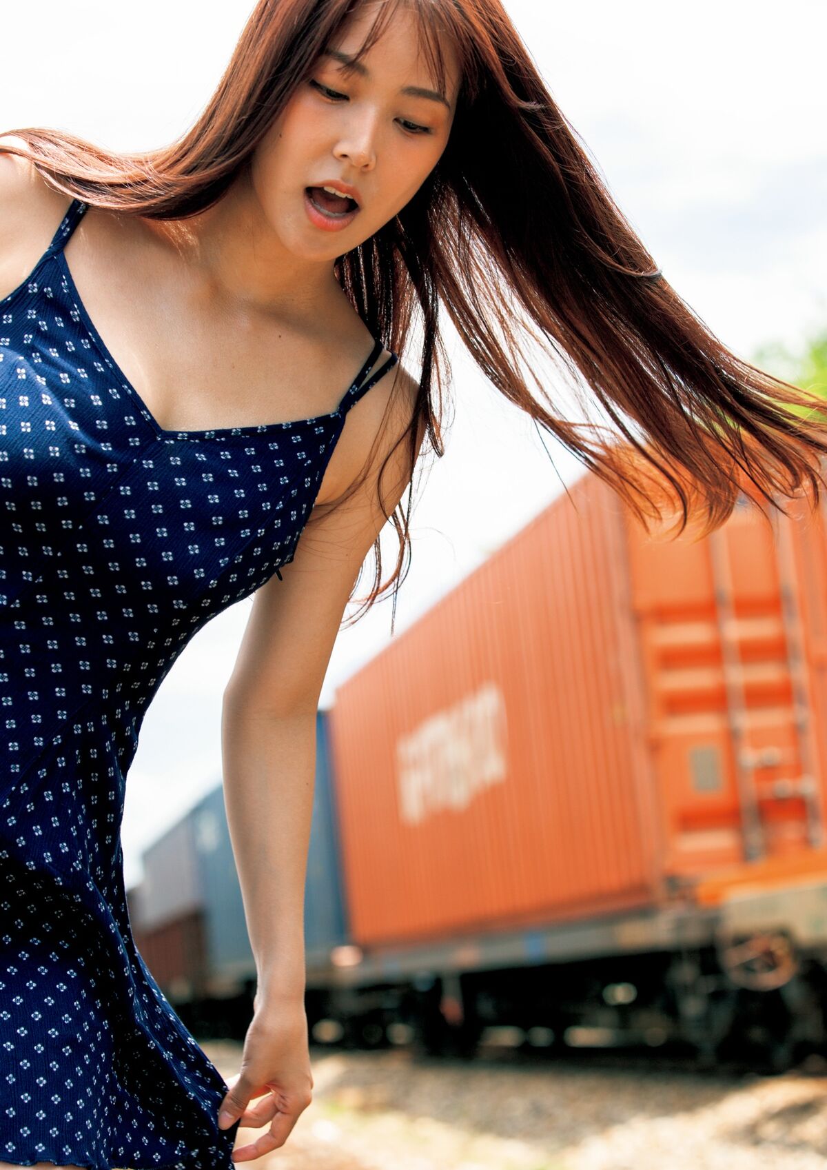 Miru Shiroma 白間美瑠 - 写真集 MERCI