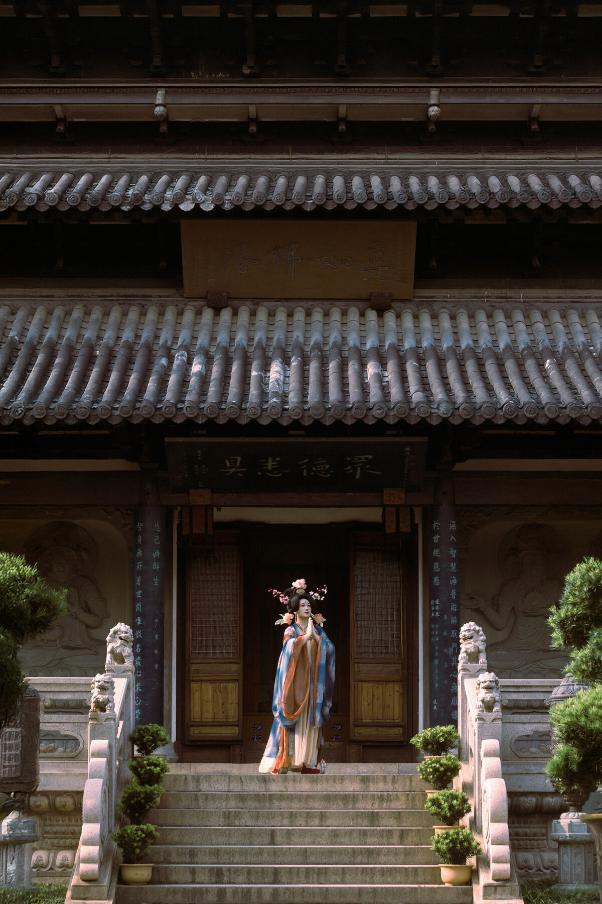 YiTuYu艺图语 Vol.10545 Yue Ye Wei Yang 34 YiTuYu艺图语 Vol.10545 Yue Ye Wei Yang
