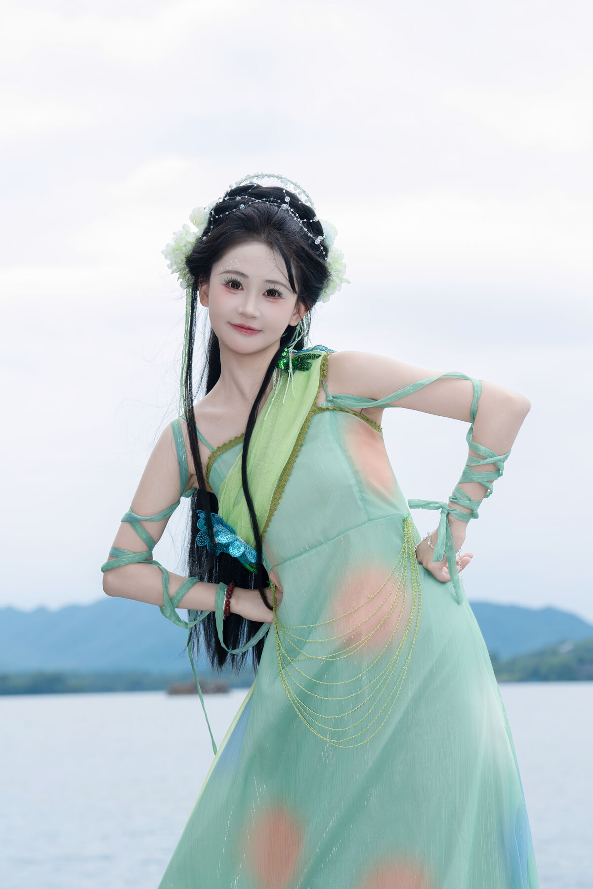 YiTuYu艺图语 Vol.10362 Jiao Yi Zhi Sui Sui
