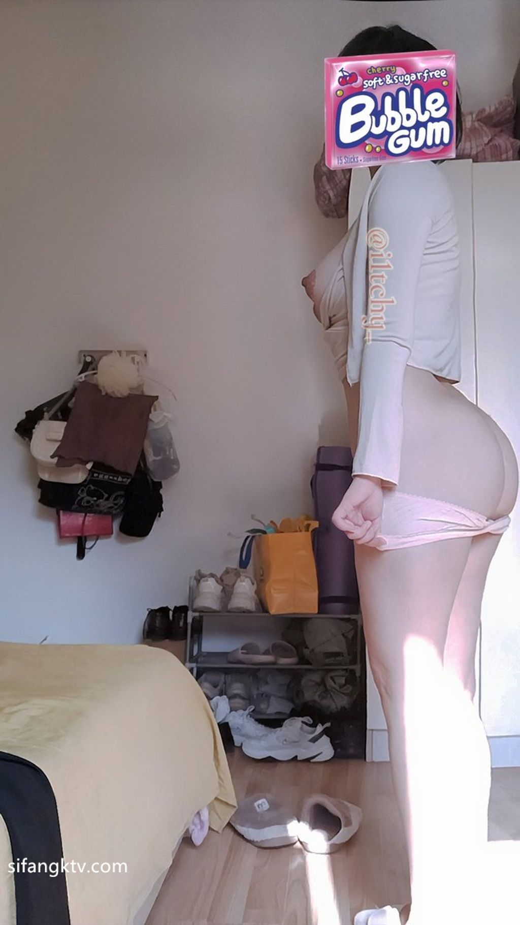 [OtherXXX] itchy： 巨乳蜂腰肥臀 魔鬼身材 私拍福利