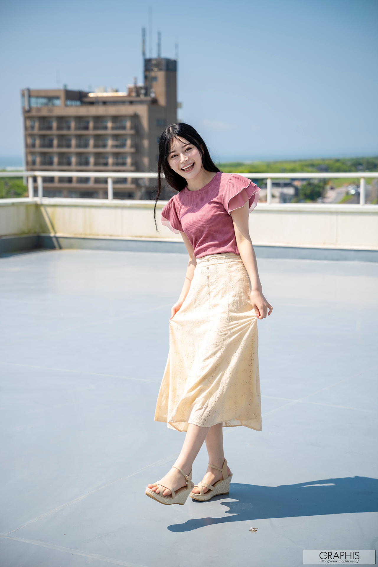 [Graphis] Gals – Uta Hibino 響乃うた cheerful! vol.1