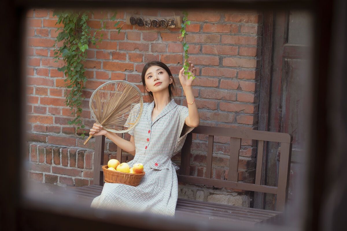 YiTuYu艺图语 Vol.10295 Yi Ming