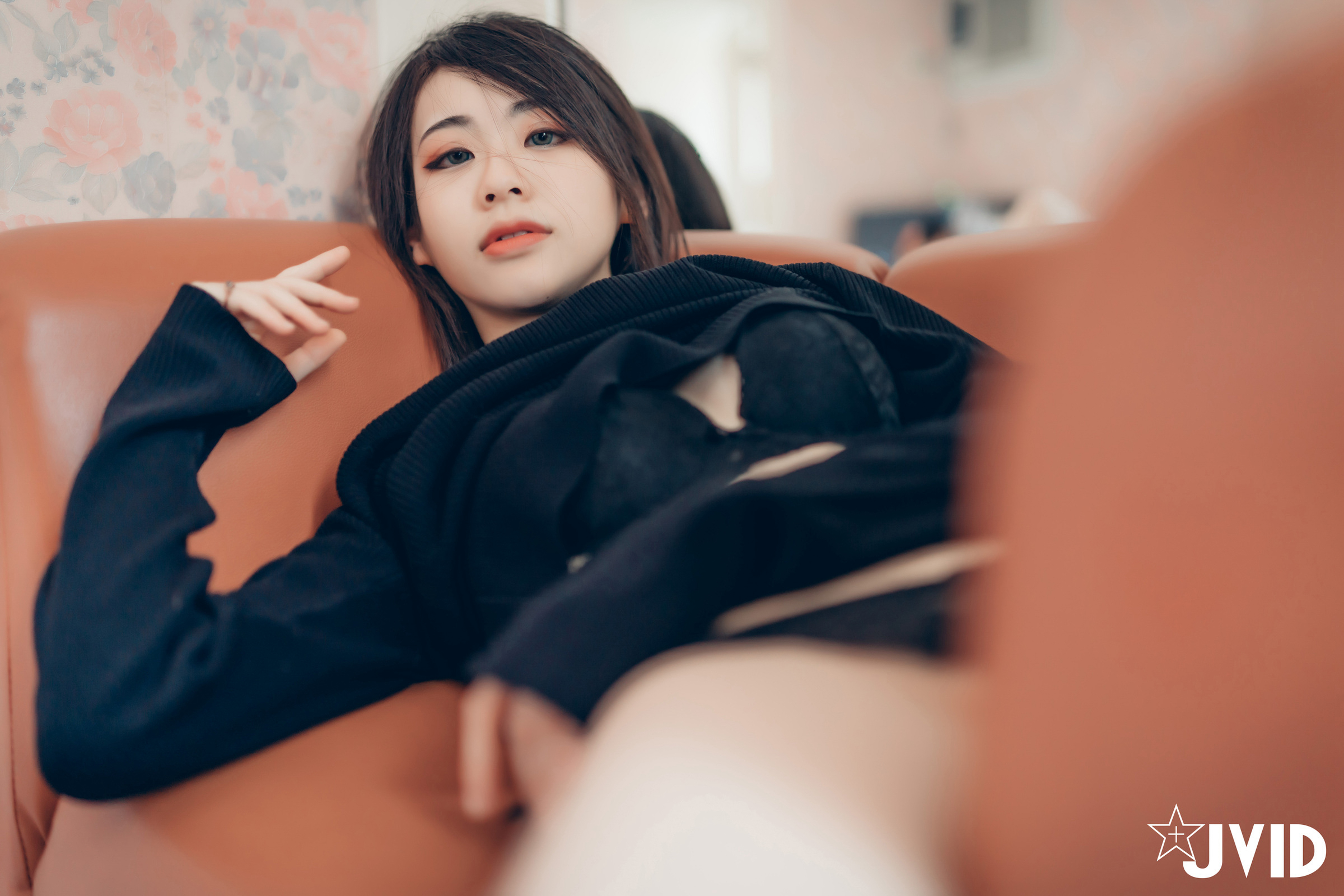 [JVID] 阿黎 – 空靈系怪奇美少女阿璃美乳白雪肌膚