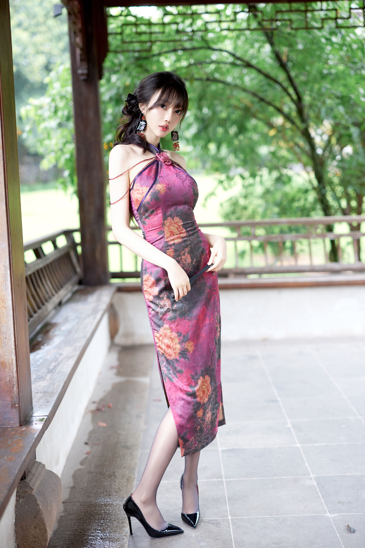 内购无水印 Yue Er Yue Er 玥儿玥er - 秀人网模特 紫色旗袍