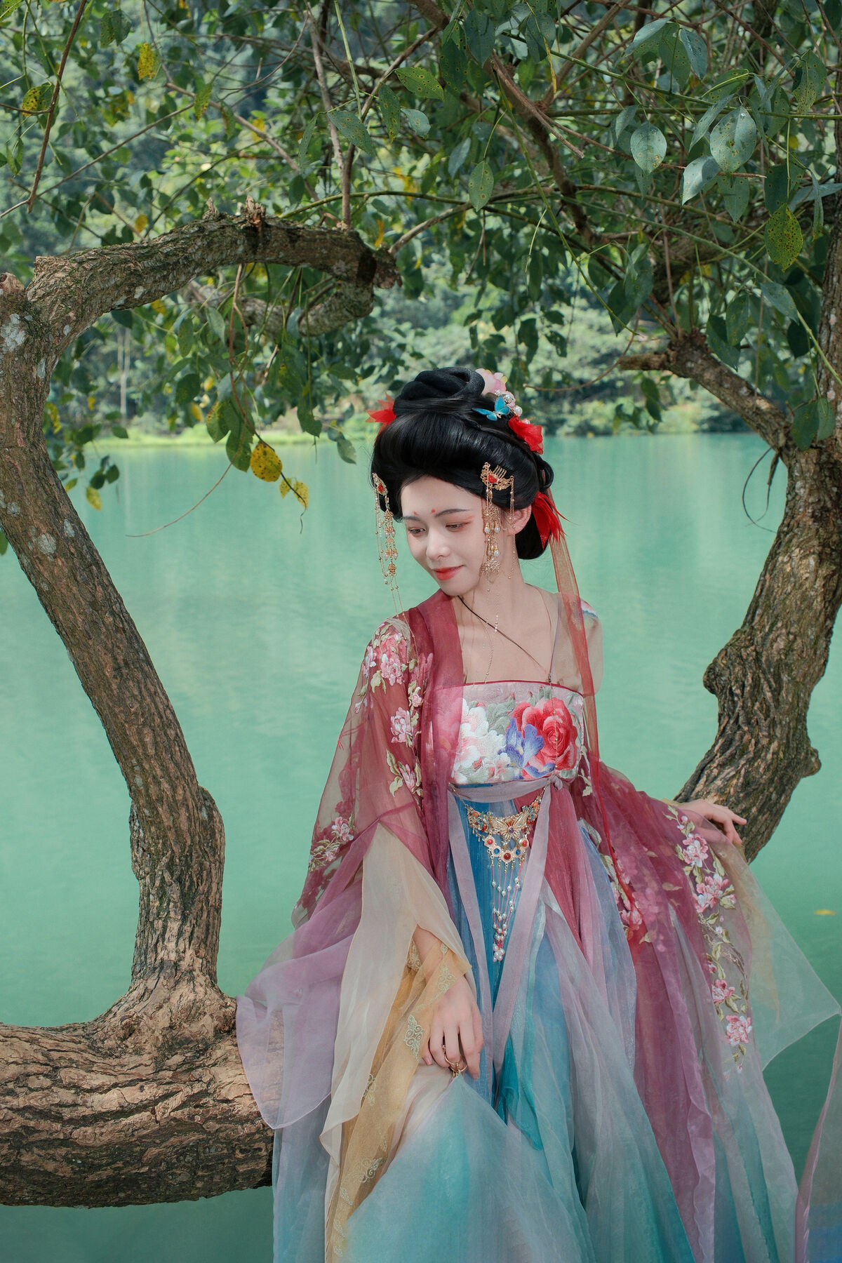 YiTuYu艺图语 Vol.10541 Yi Xin