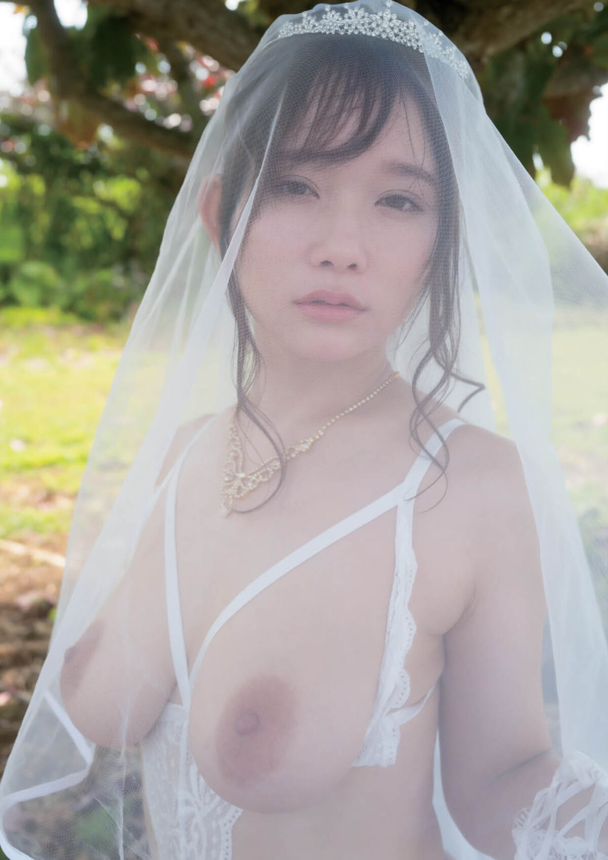 Rena Momozono 桃園憐奈 - 写真集 MO2増ページデジタル特装版