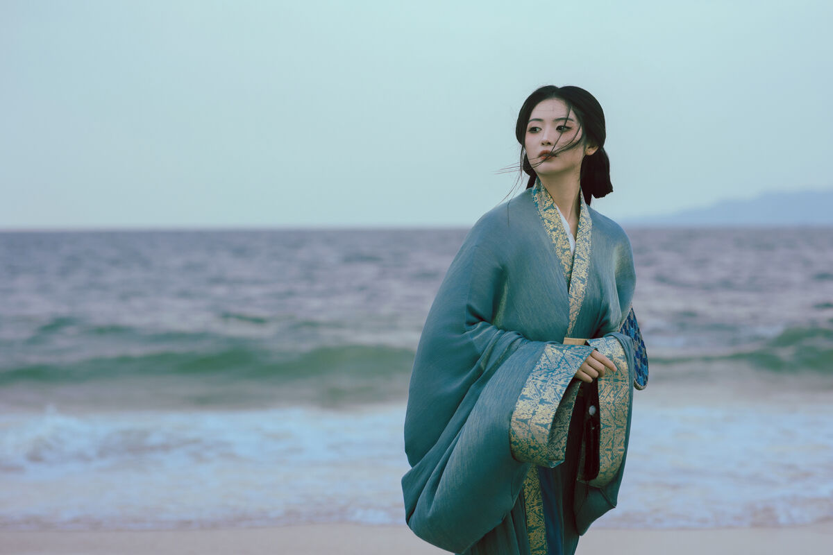 YiTuYu艺图语 Vol.10289 Qing Yi