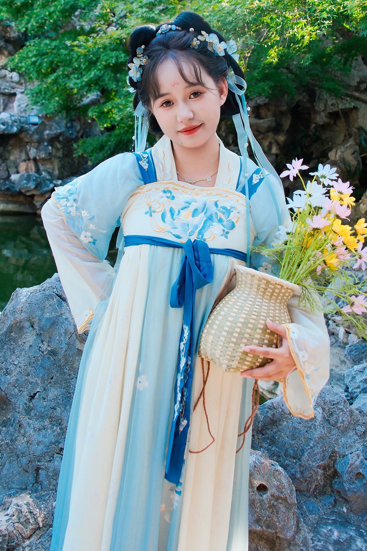 YiTuYu艺图语 Vol.10536 Yi Ming
