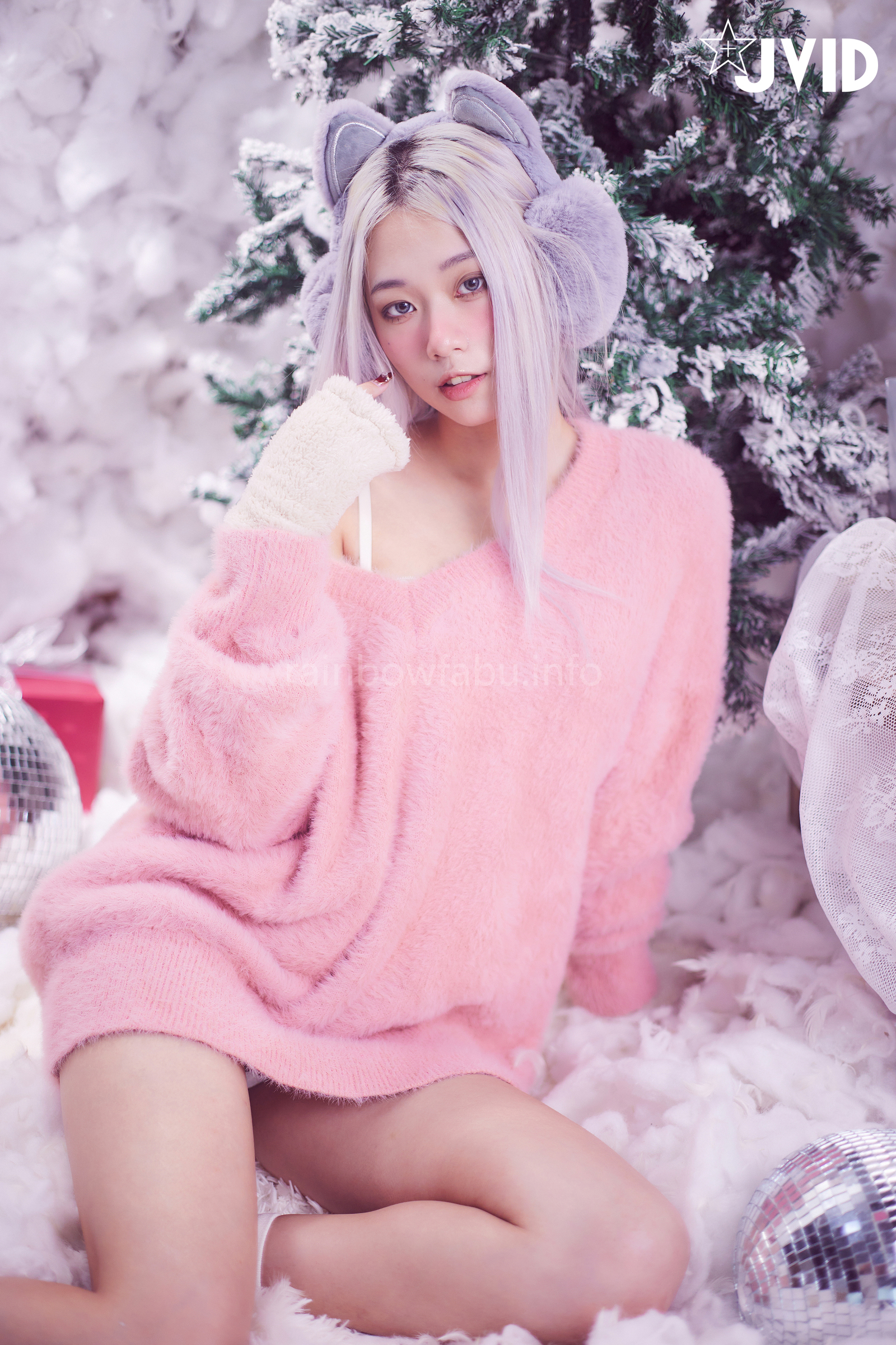 [JVID] Verna – 性感的愛死寂寞人雪女Verna陪你度過聖誕寒冬