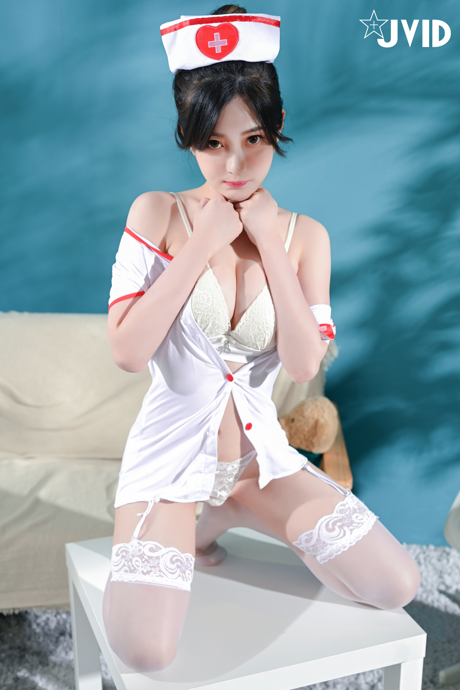 [JVID] 璃奈醬 – 打完疫苗是不是發燒酸痛痛？小護士璃奈醬全心陪伴照顧你!還沒輪到打疫苗超幹？沒關係璃奈醬腳開開給你在神鮑裡注入白色汁液