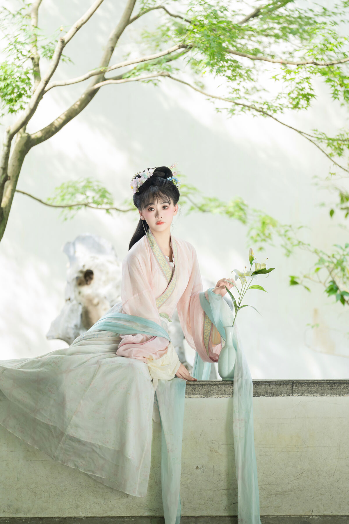 YiTuYu艺图语 Vol.10585 Jiao Yi Zhi Sui Sui 32 YiTuYu艺图语 Vol.10585 Jiao Yi Zhi Sui Sui