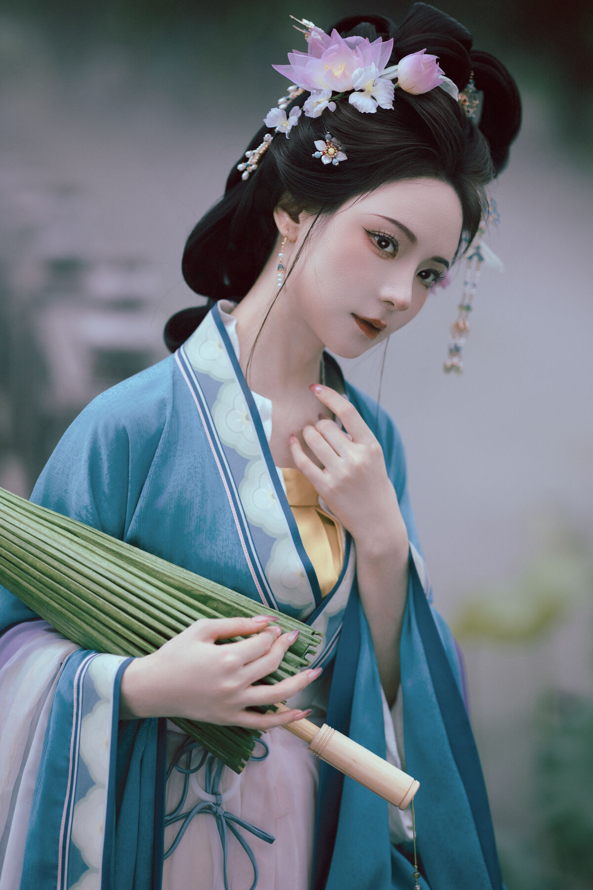 YiTuYu艺图语 Vol.10246 Ai Mo Li
