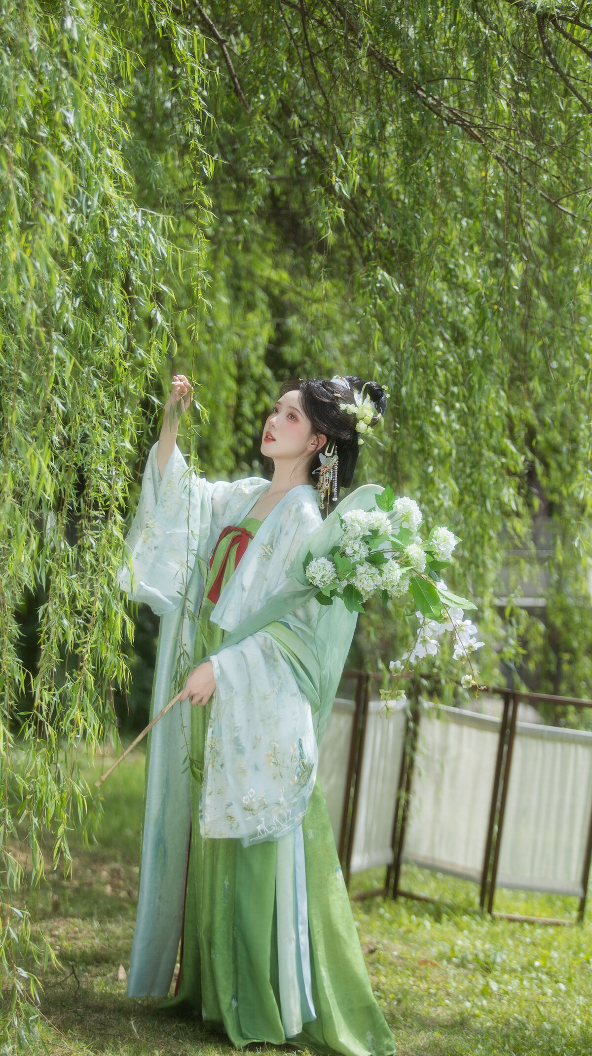YiTuYu艺图语 Vol.10514 Yi Ming