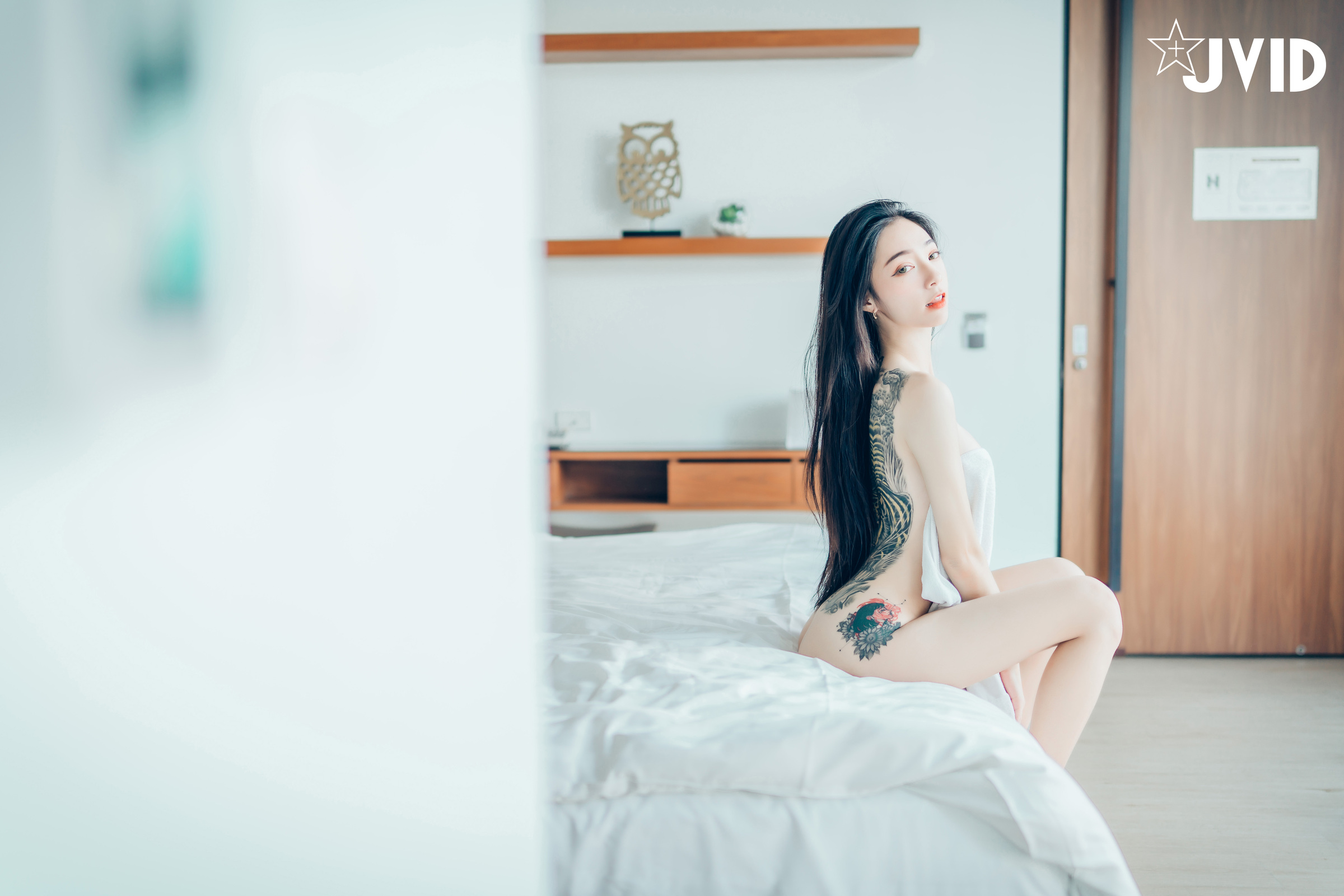 [JVID] 飘飘 – 猫娘女友-全真空死库水女仆-足控-激凸透点