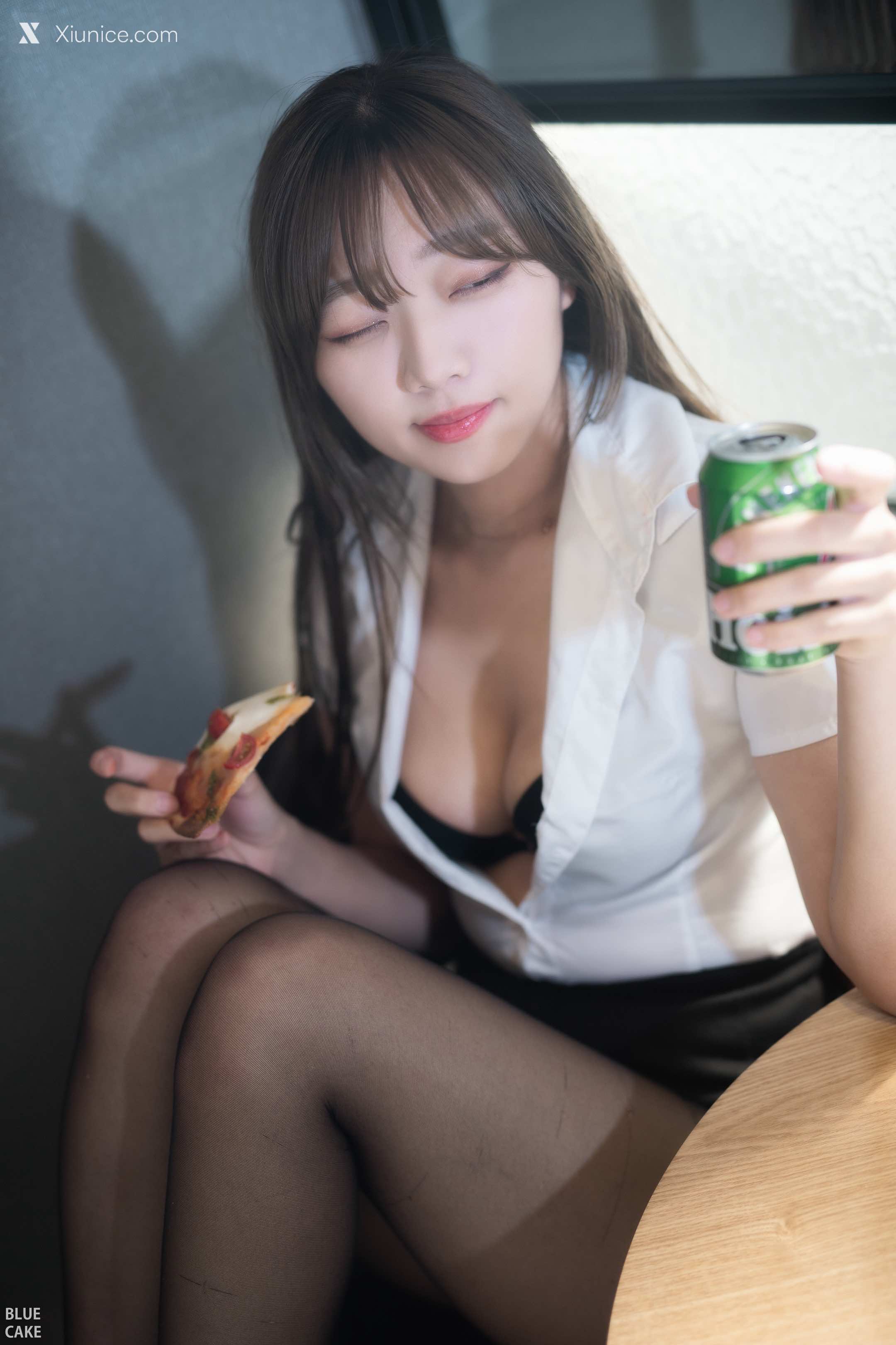 BLUECAKE Koby – Office Girl & Sweet Girl 4K