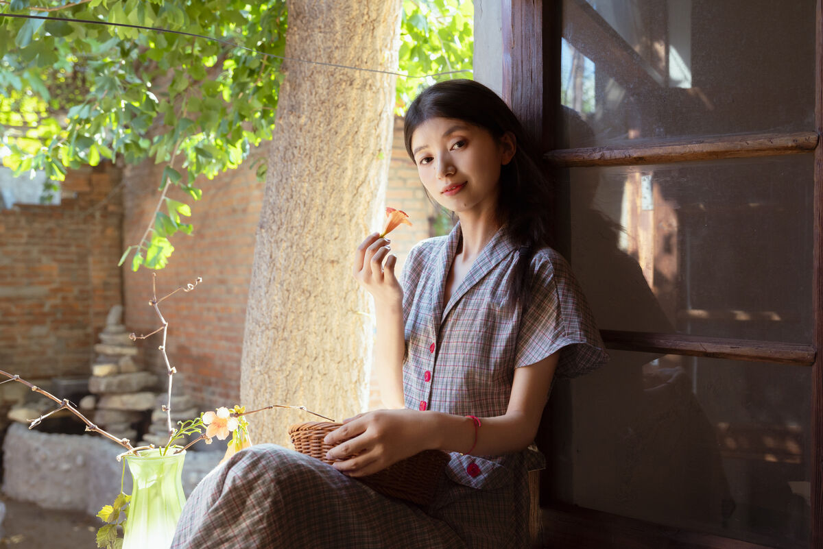 YiTuYu艺图语 Vol.10295 Yi Ming