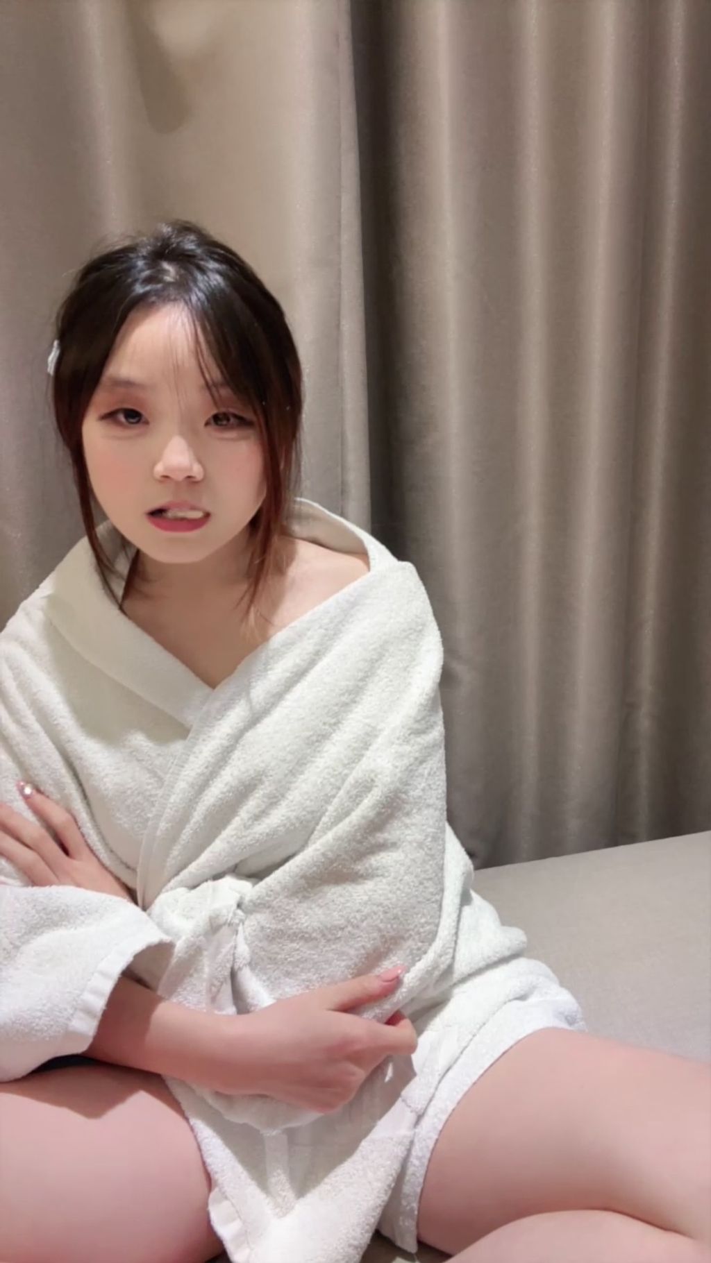 邻家清纯嫩妹: 白嫩女主播美乳粉穴情趣黑丝 #02 33 邻家清纯嫩妹: 白嫩女主播美乳粉穴情趣黑丝 #02