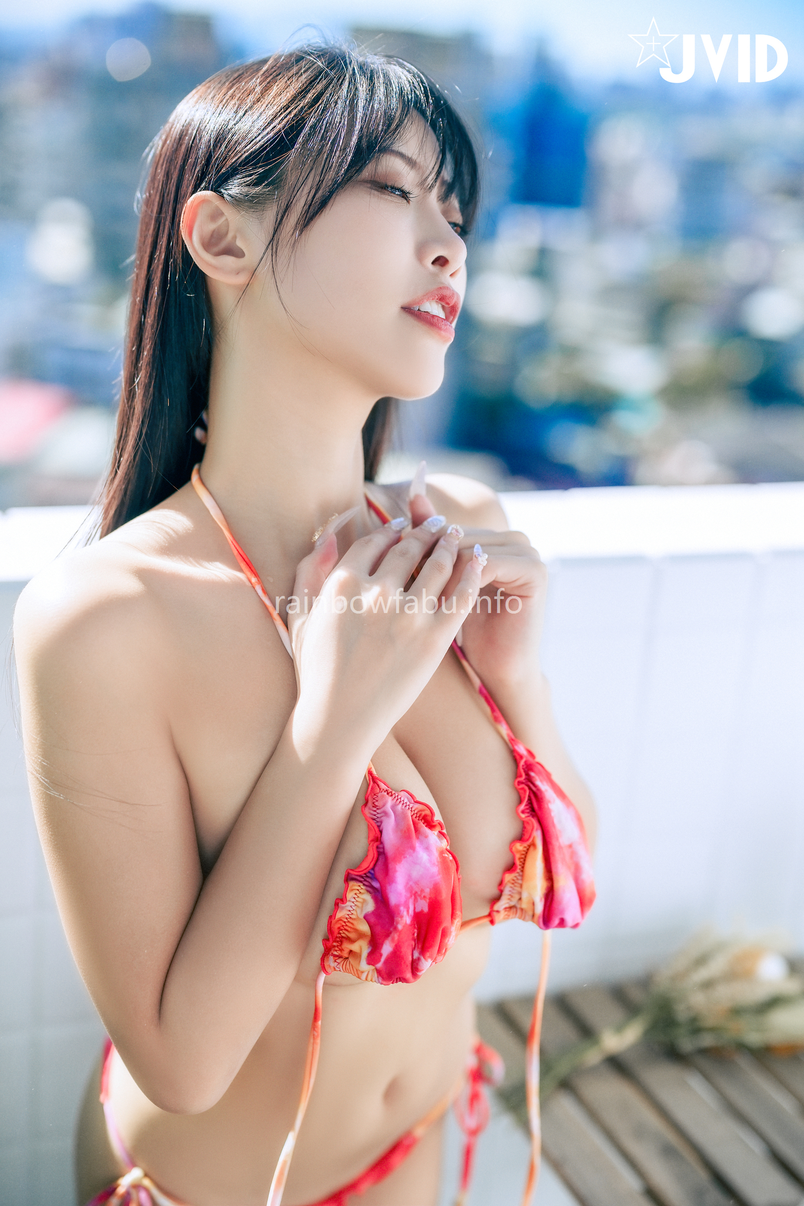 [JVID] WenHsin 玟妡 – 濕身陽台戲水夏日多巴胺😳超小片比基尼🔥羊入虎口不吃對不起自己😈