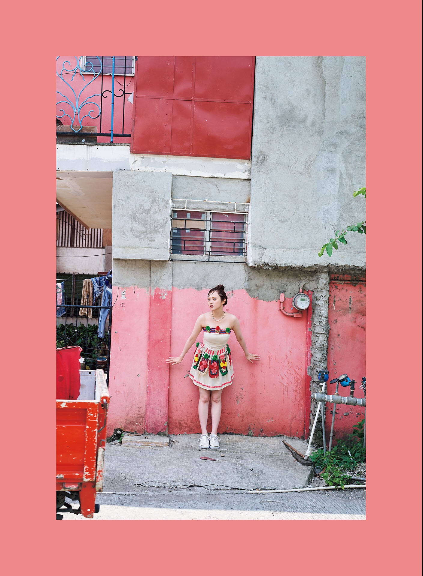 [Photobook] 宮田愛萌 Lilas【DMM限定アザーカット付き版】