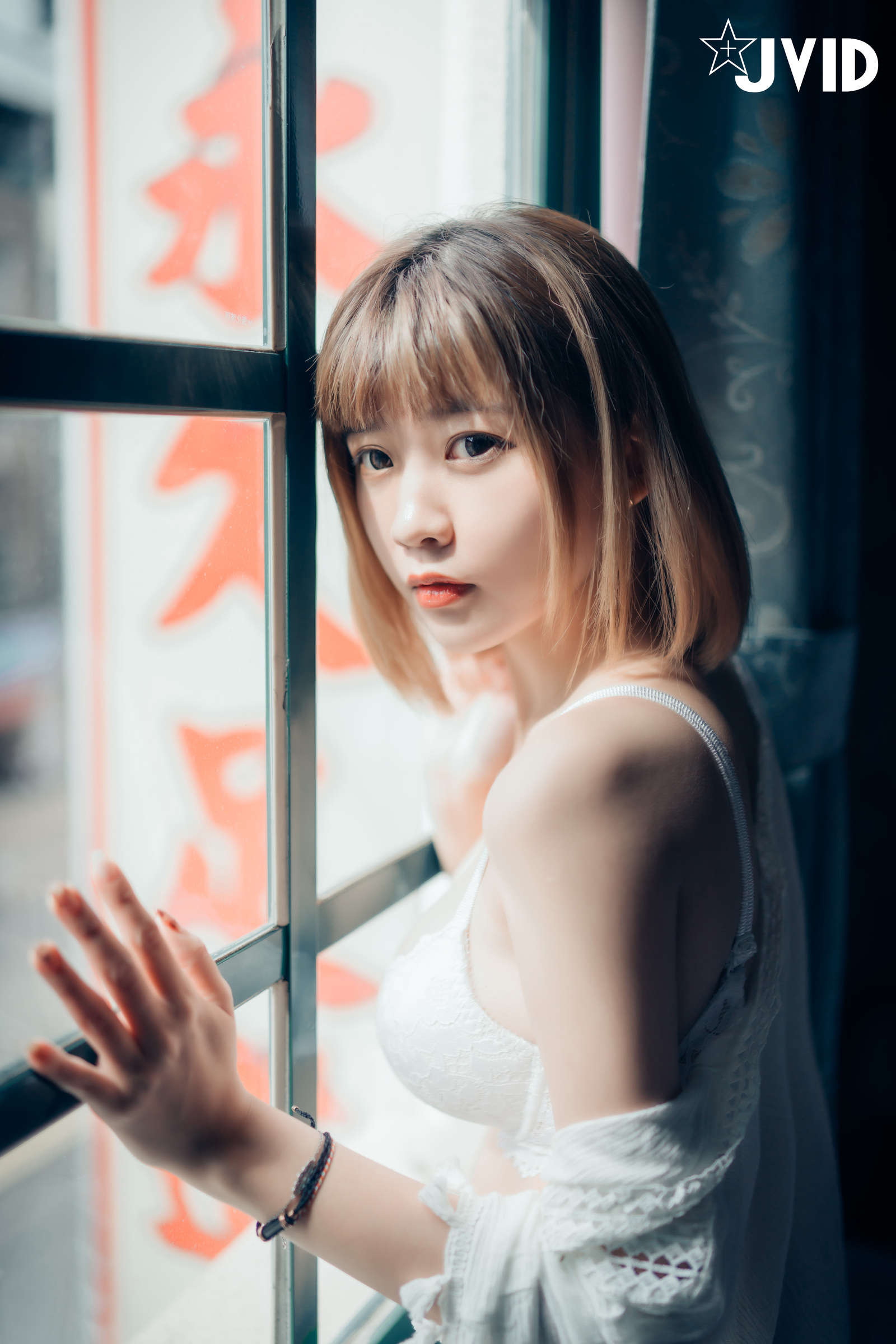 [JVID] 果寶寶 – 與巨乳女友果寶寶開房間的全裸無碼寫真