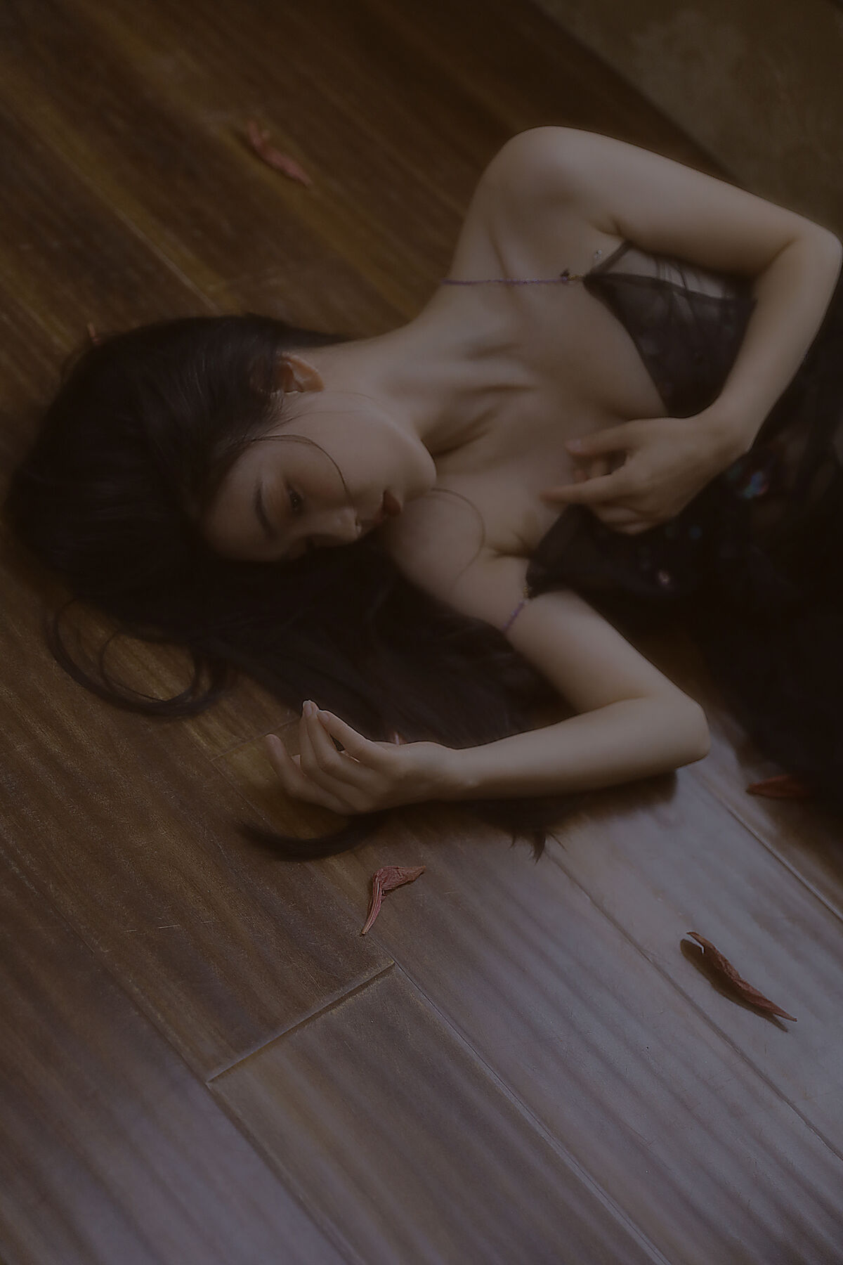 YiTuYu艺图语 Vol.10534 Guo Rong Di Hai Jiao