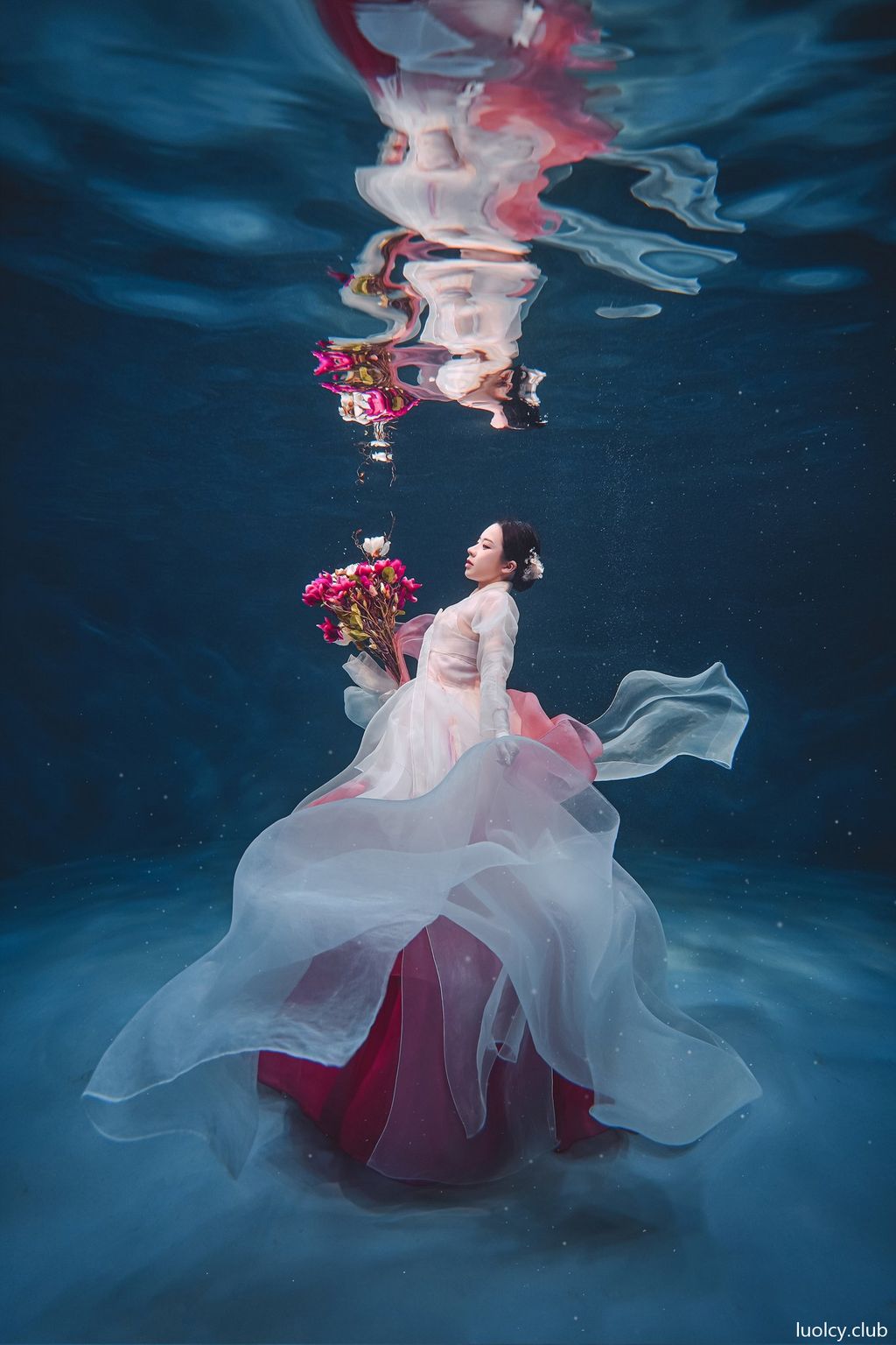 [OtherXXX] Bella_0406： 韩国反差女神福利视图合集