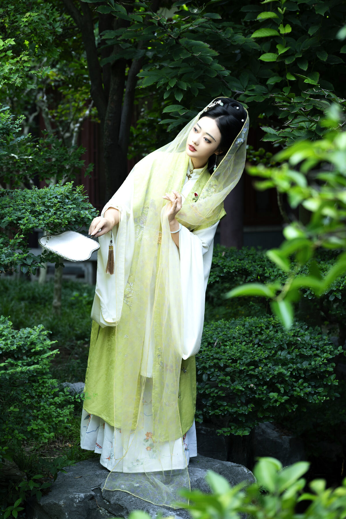 YiTuYu艺图语 Vol.10448 Yi Ming