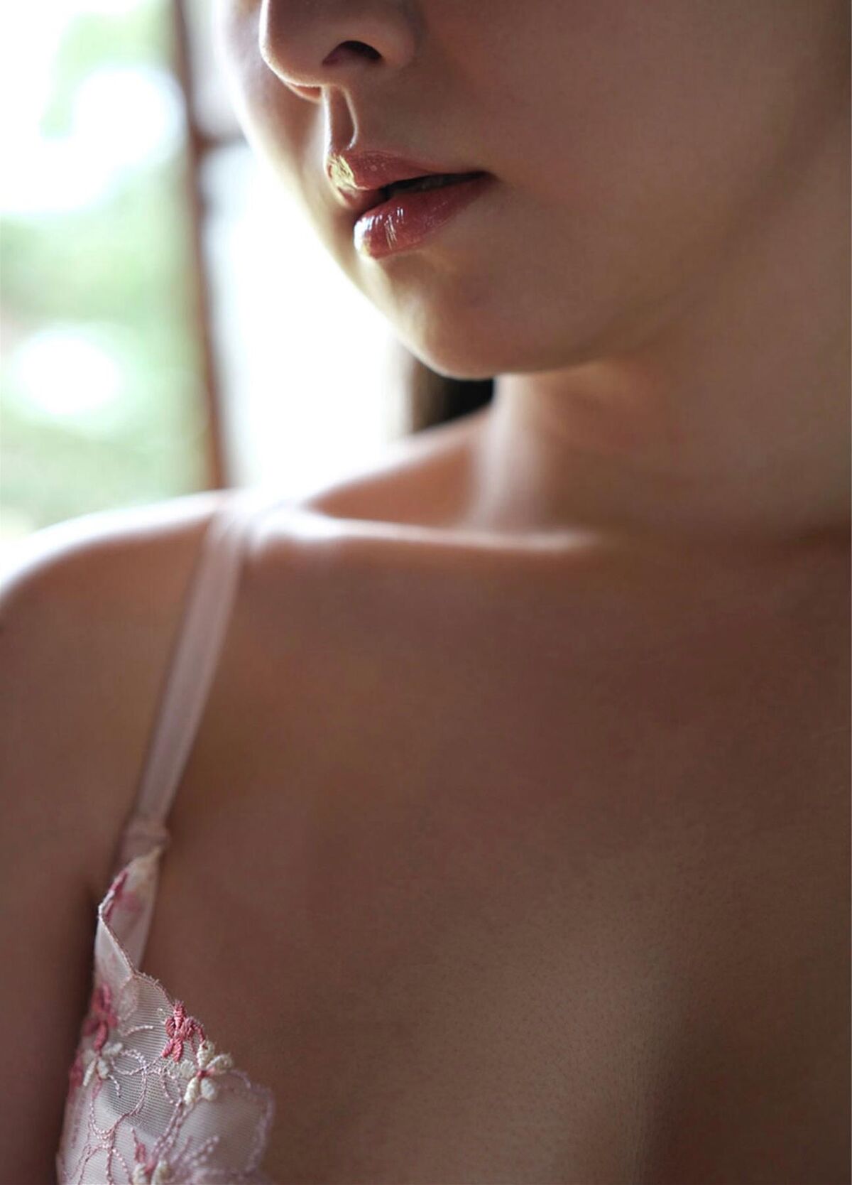 Yuka Nitta 新田柚花 - 週刊実話WJガールズデジタル写真集 夢幻ゆめまぼろし Part01