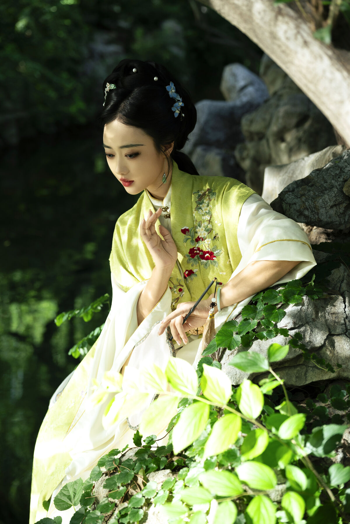 YiTuYu艺图语 Vol.10448 Yi Ming