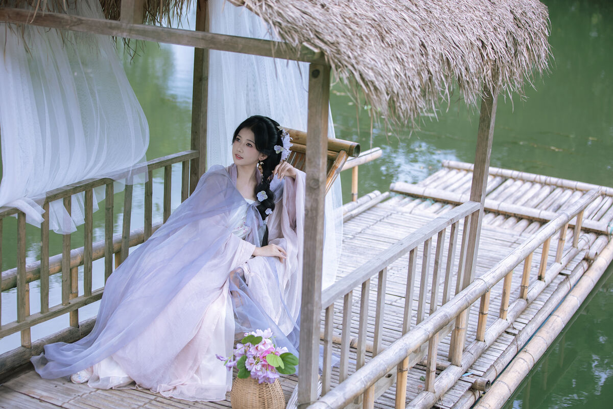 YiTuYu艺图语 Vol.10330 Suan La Tang Er