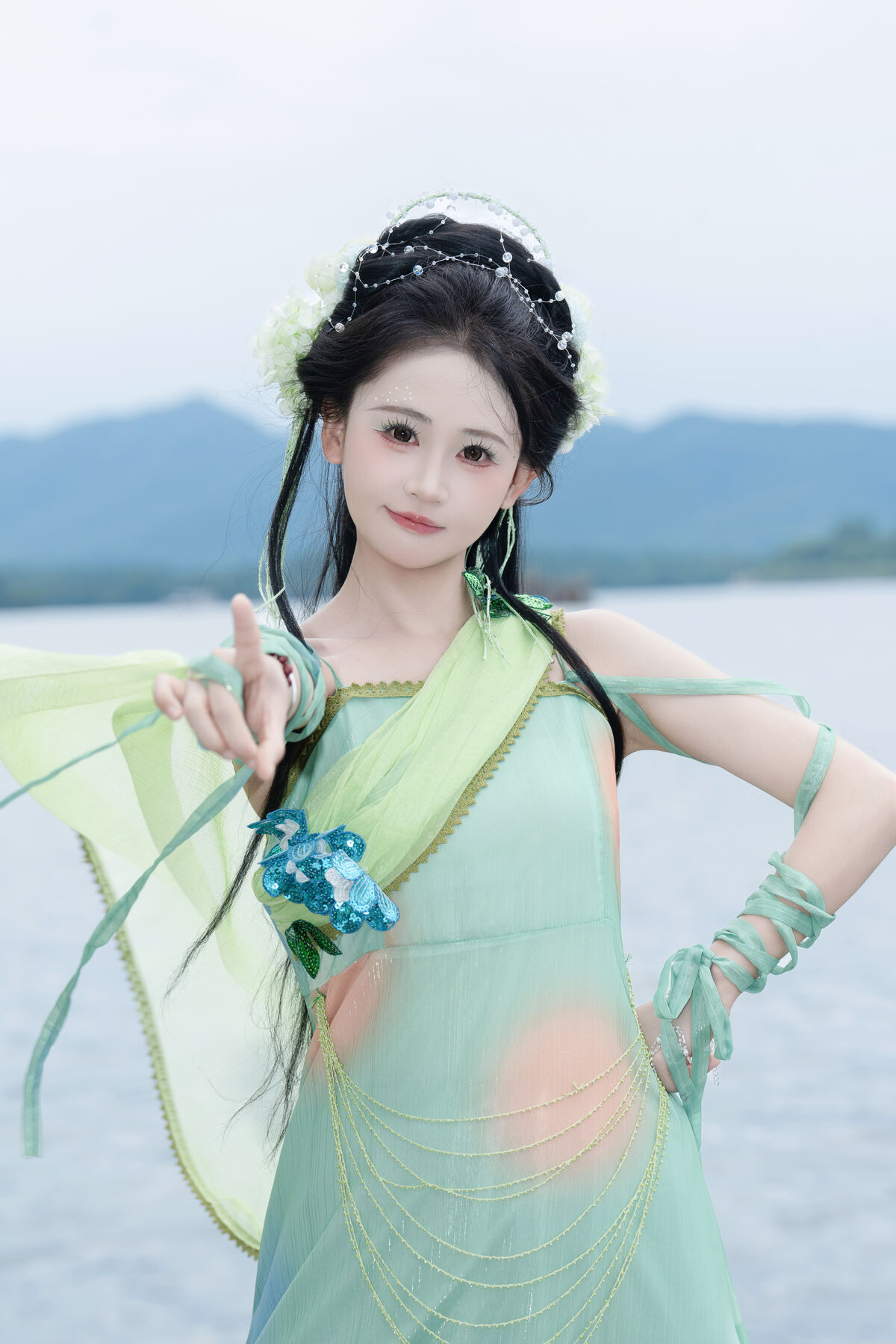 YiTuYu艺图语 Vol.10362 Jiao Yi Zhi Sui Sui