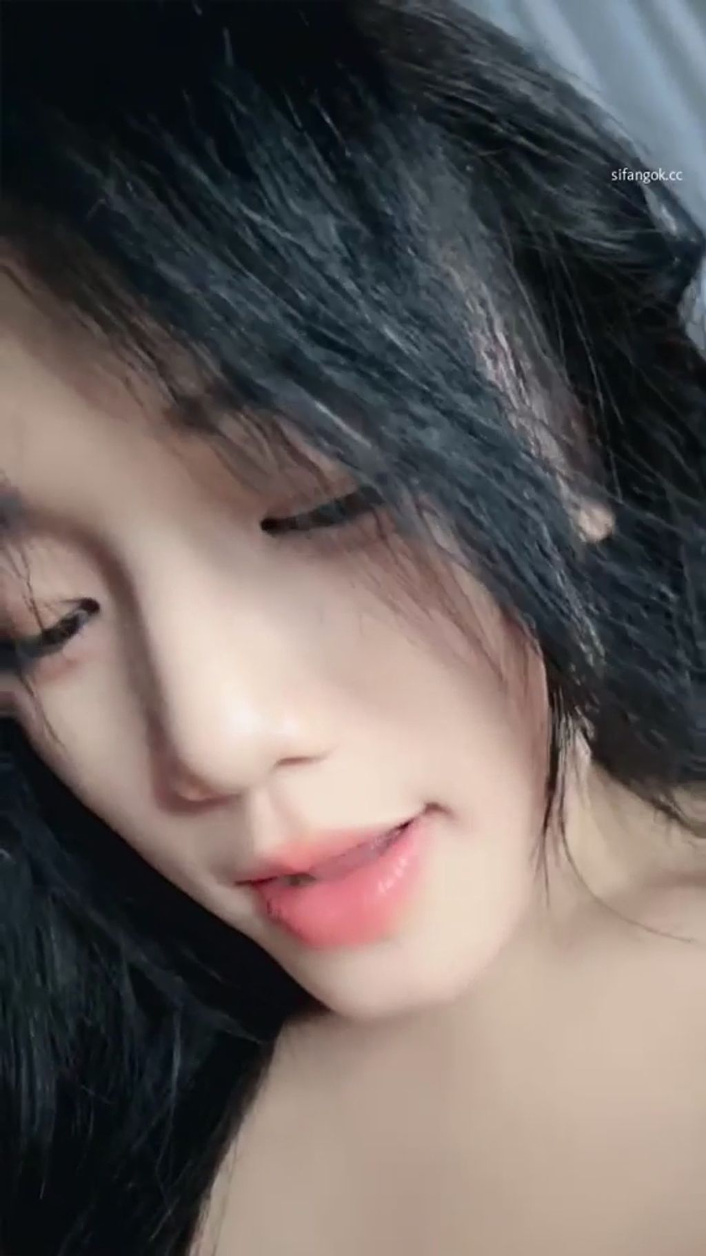 e懒得喷: 危险纯欲体 G奶女大生裸舞 30 e懒得喷: 危险纯欲体 G奶女大生裸舞
