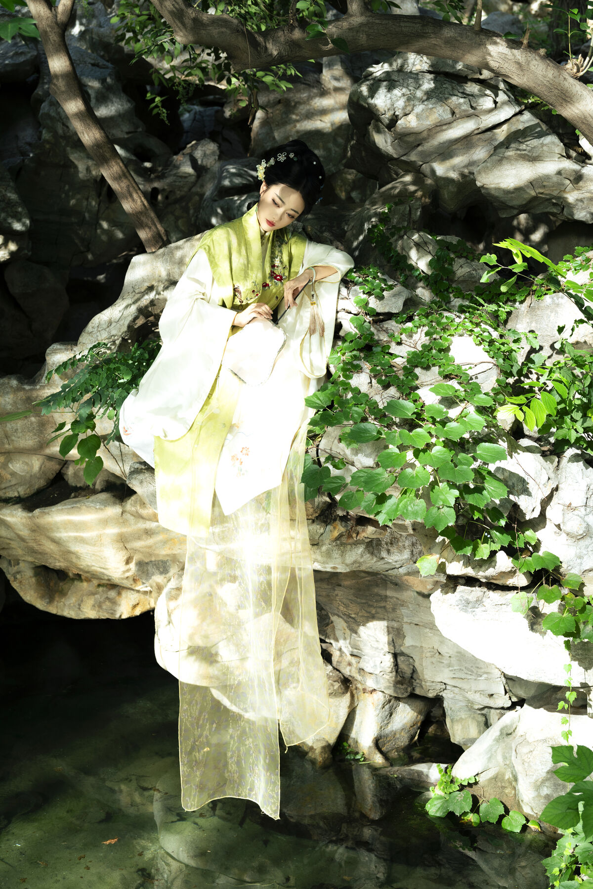 YiTuYu艺图语 Vol.10448 Yi Ming