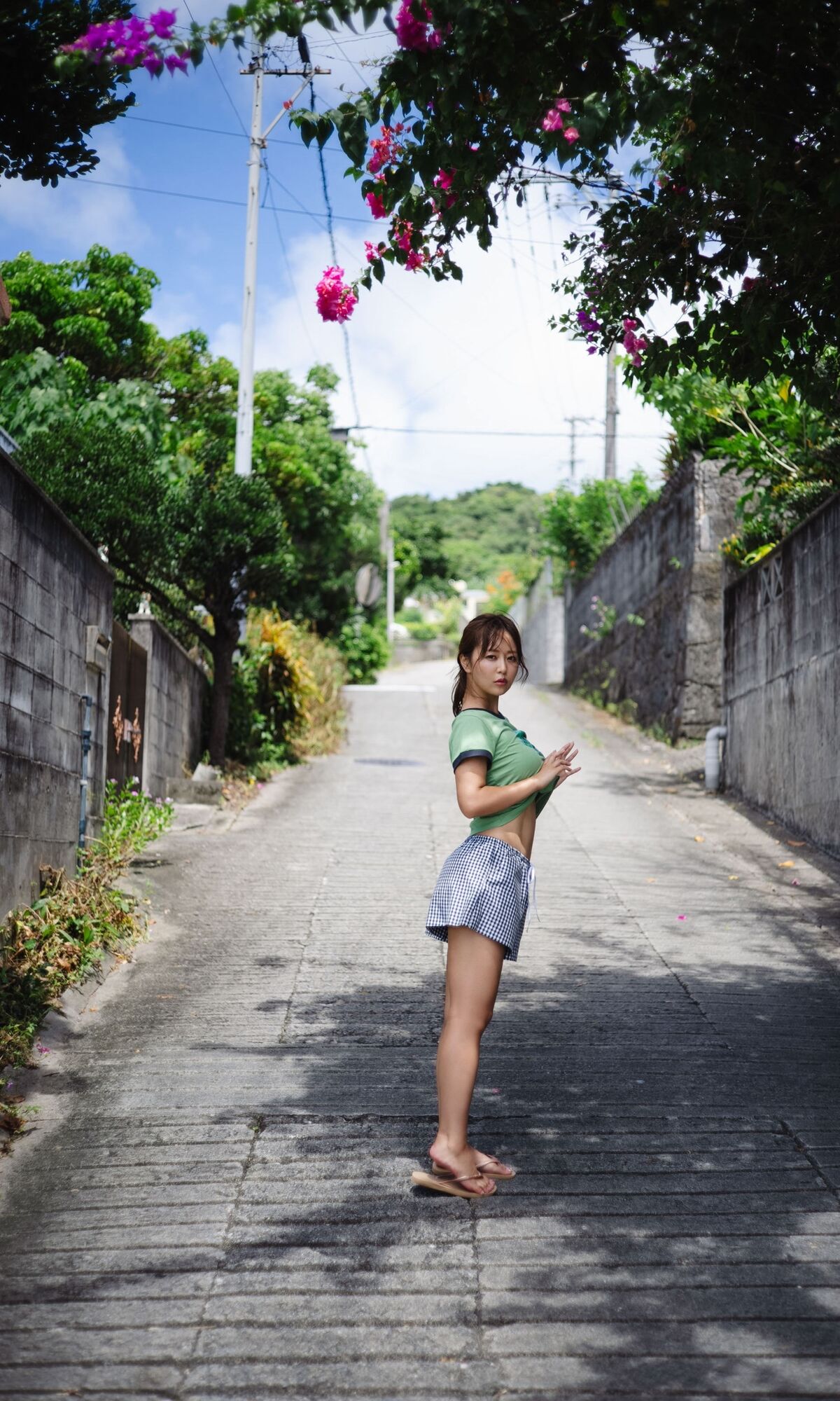 Yuka Iguchi 井口裕香 - 週プレ プラス アザーカット集 続-恋する沖縄 prologue 週プレ PHOTO BOOK