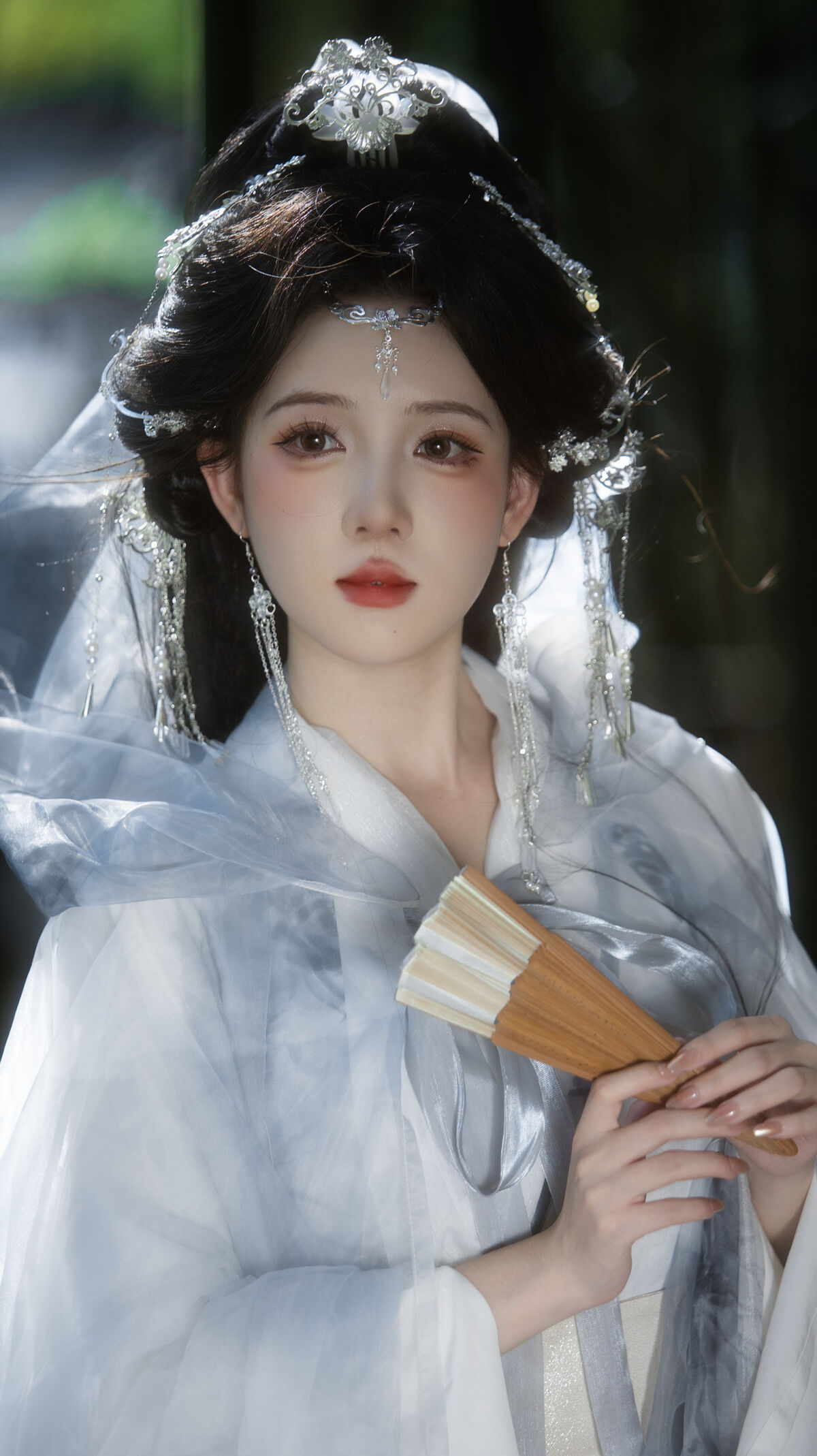 YiTuYu艺图语 Vol.10525 Yi Ming