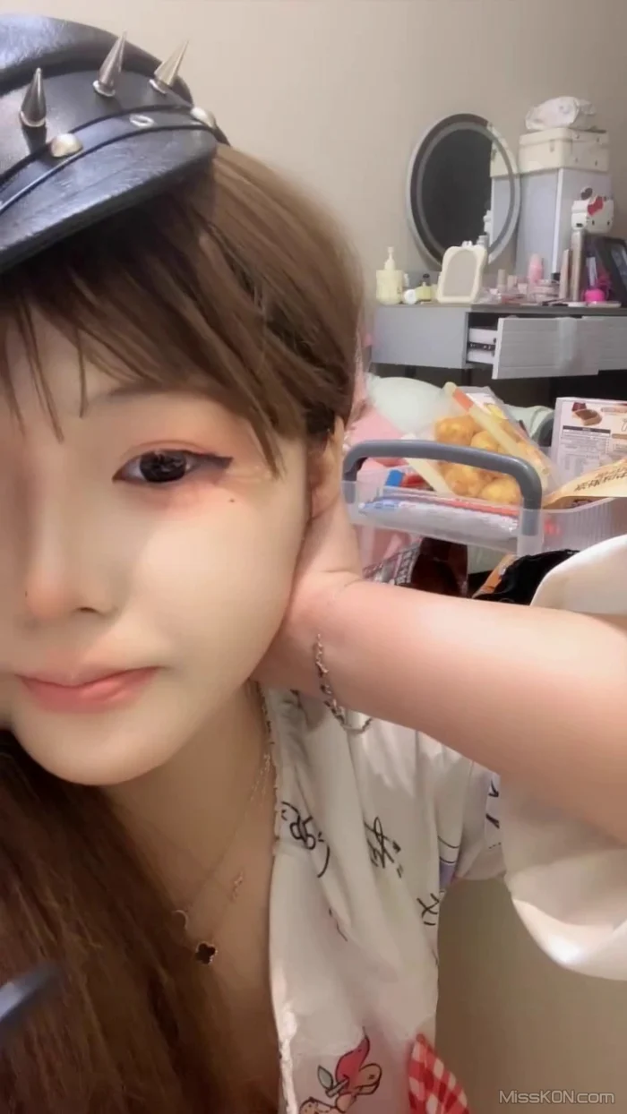 呆呆大王： 清纯可爱妹妹 2026年01月28号-02月10号录制 肤白如雪香甜白嫩奶油肌肤 纯欲系女神