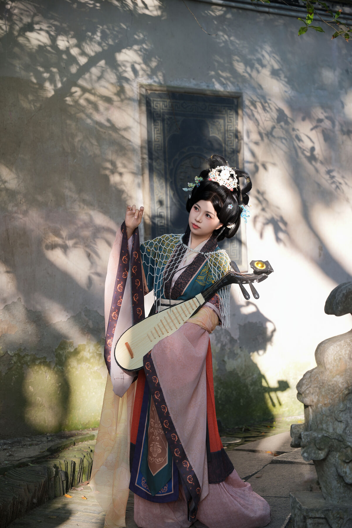 YiTuYu艺图语 Vol.10443 Qi Fu Fan Li De Mi Li