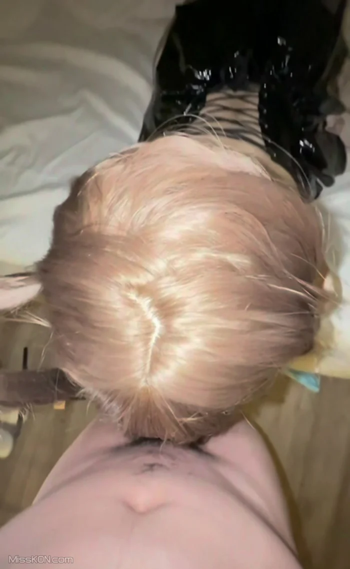 07年精神小妹： Cos小恶魔啪啪秀