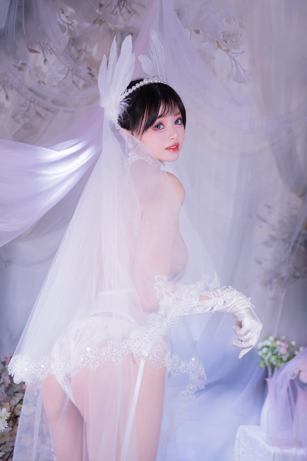 Cosplay 星黛鹿鹿 – 白丝花嫁