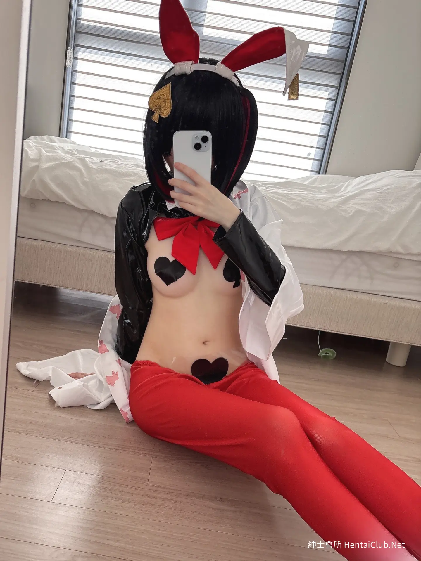 NENE Unlucky Rabbit Rouge 22 NENE Unlucky Rabbit Rouge