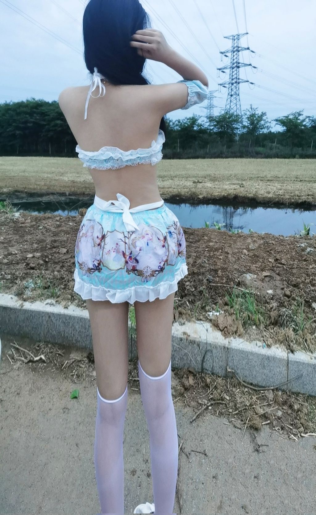 [OtherXXX] 一枫叶子： 人前露出极品露出合集
