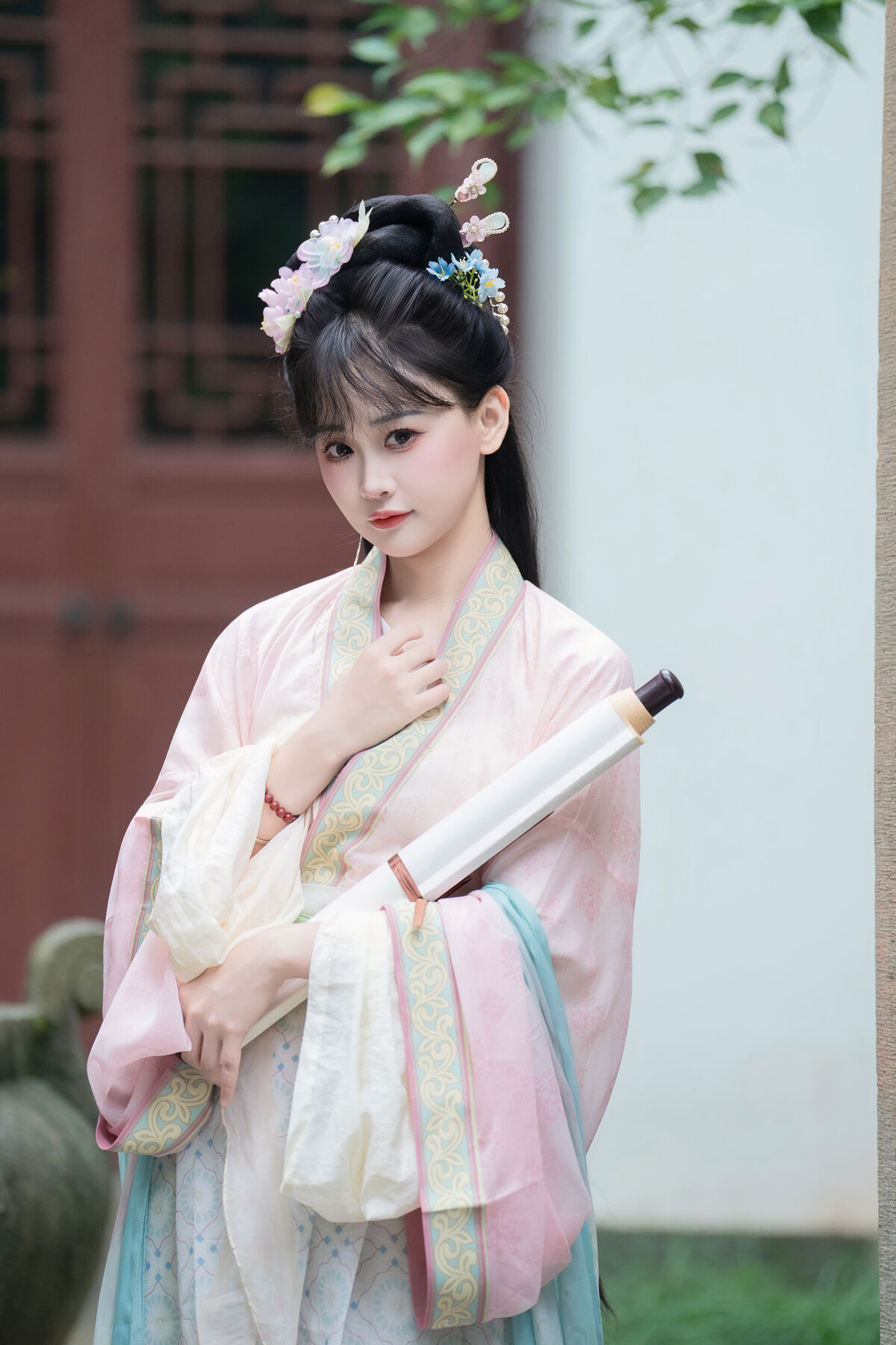 YiTuYu艺图语 Vol.10585 Jiao Yi Zhi Sui Sui 33 YiTuYu艺图语 Vol.10585 Jiao Yi Zhi Sui Sui